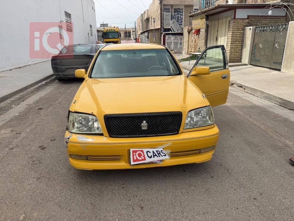 تويوتا كراون